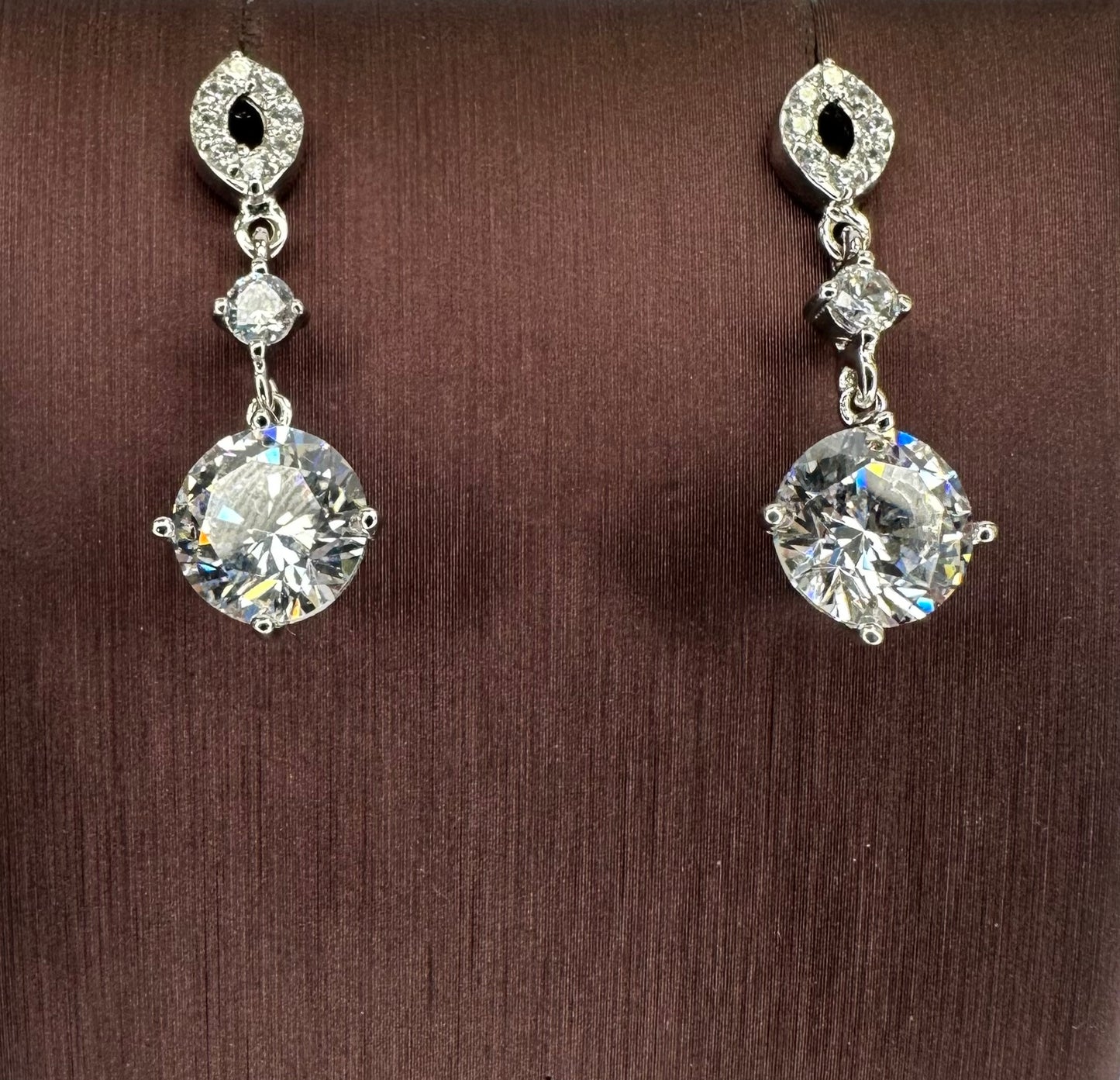 Sterling Silver Round Fancy Earring